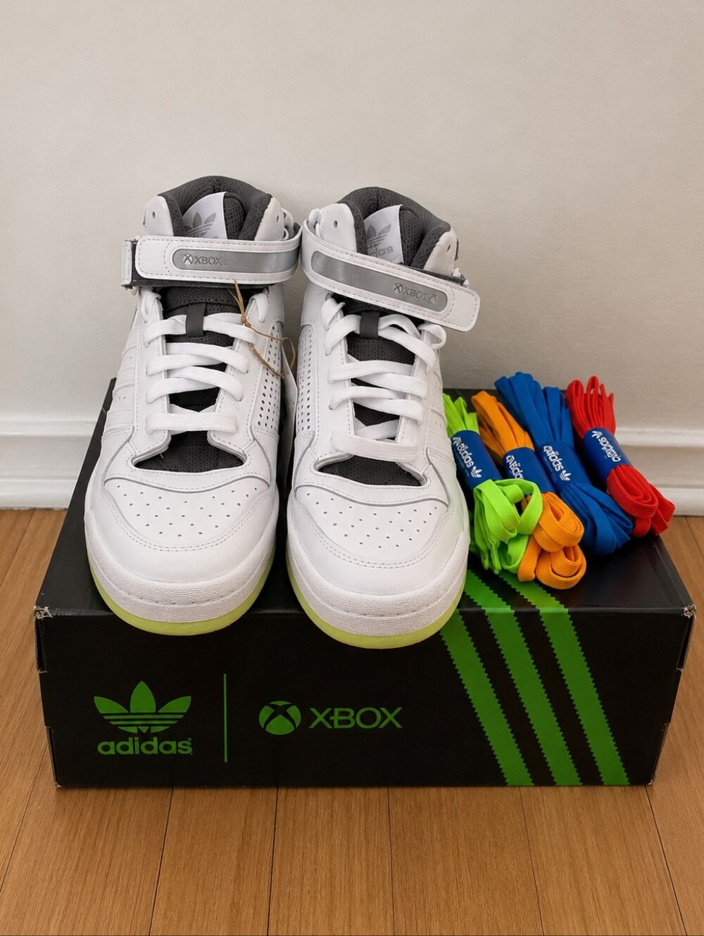 adidas Men's × XBOX White and Black High-Top Sneakers with Neon Lace Pack - Picture 2 of 4